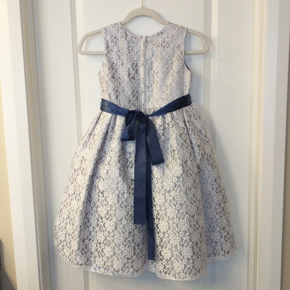 Girl's Cinderella Couture Silver Blue Lace Sleeveless Formal Dress Size 10 - Picture 2 of 12